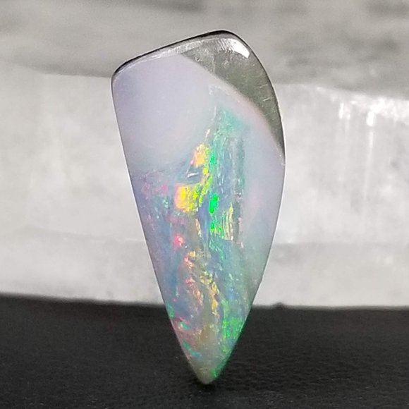Australian Winton Opal * 14.7 x 6.7 x 4.2mm * solid, natural, gemmy boulder opal - Picture 11 of 15